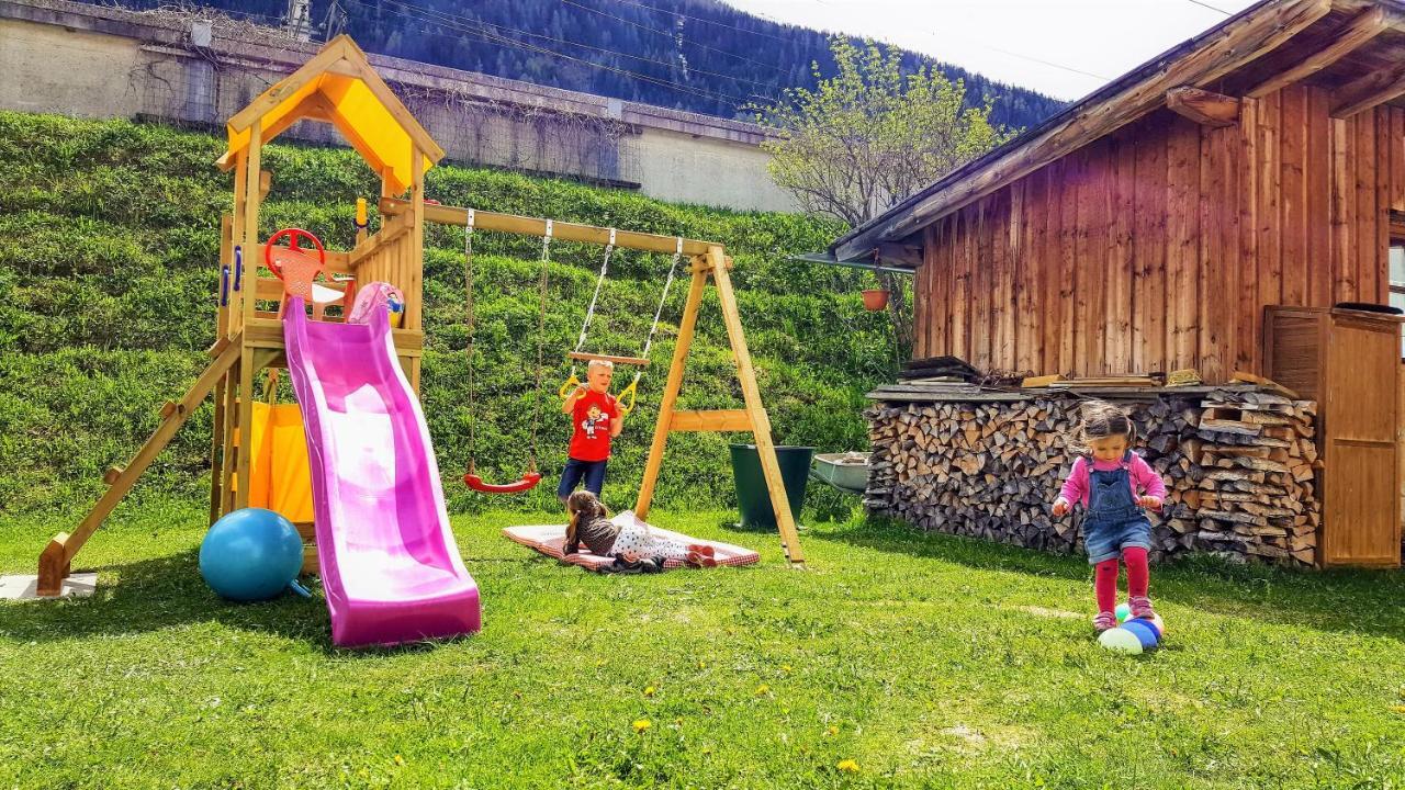 Ferienhaus Gundi Pettneu am Arlberg Exterior photo